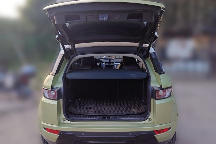 Used Land Rover Range Evoque 2013 2.0T 5-Door Ignite Edition Trunk