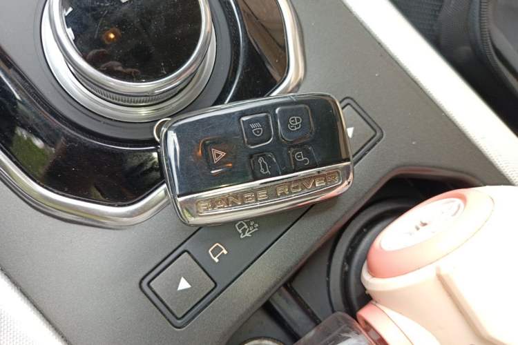 Used Land Rover Range Evoque 2013 2.0T 5-Door Ignite Edition Vehicle Key
