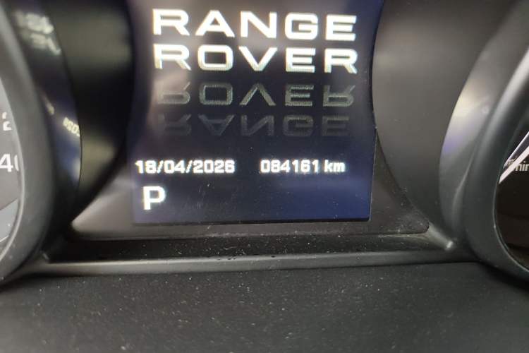 Used Land Rover Range Evoque 2013 2.0T 3-Door YAOZHI Edition Odometer Close Up