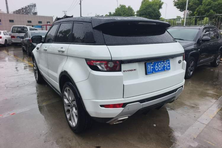 Used Land Rover Range Evoque 2013 2.0T 5-Door Ignite Edition Rear Left 45 Deg