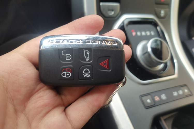 Used Land Rover Range Evoque 2013 2.0T 3-Door Ignite Edition Vehicle Key