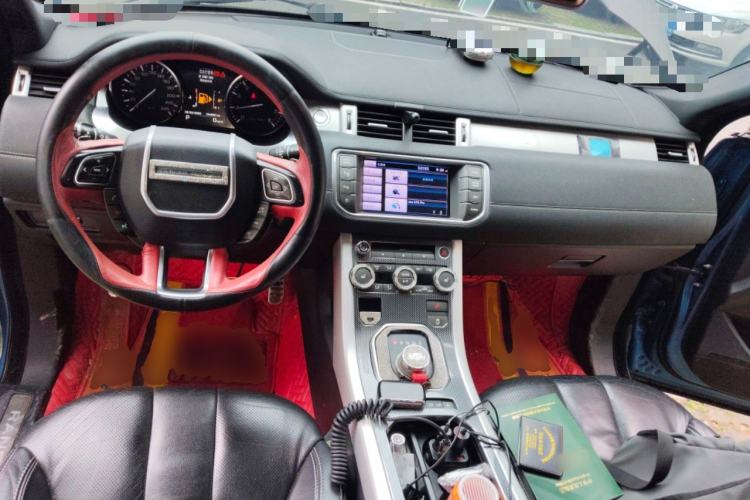 Used Land Rover Range Evoque 2013 2.0T 5-Door Ignite Edition Center Console