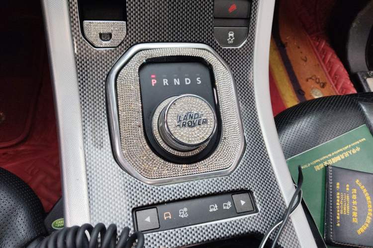 Used Land Rover Range Evoque 2013 2.0T 5-Door Ignite Edition Gear Lever