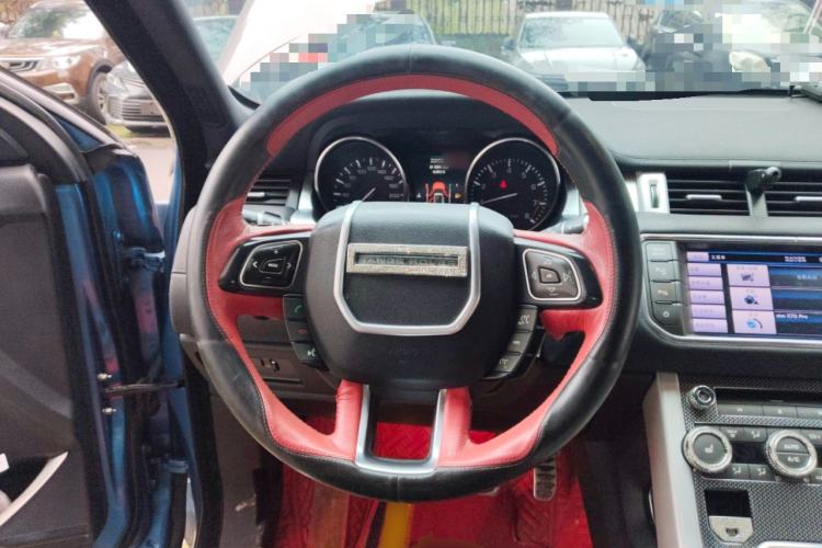 Used Land Rover Range Evoque 2013 2.0T 5-Door Ignite Edition Steering Wheel