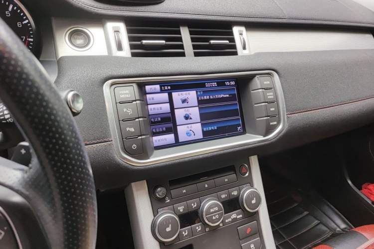 Used Land Rover Range Evoque 2013 2.0T 5-Door Ignite Edition Audio And AC Panel