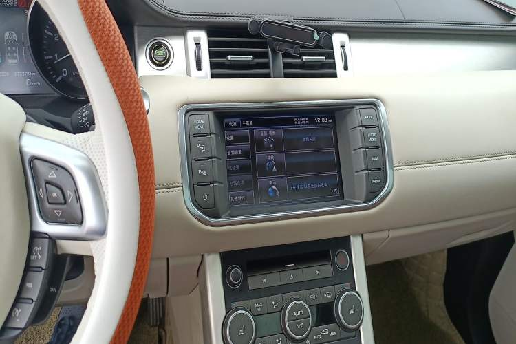 Used Land Rover Range Evoque 2013 2.0T 3-Door YAOZHI Edition Audio And AC Panel