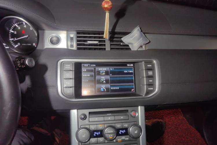 Used Land Rover Range Evoque 2013 2.0T 5-Door Yaozhen Edition Audio And AC Panel