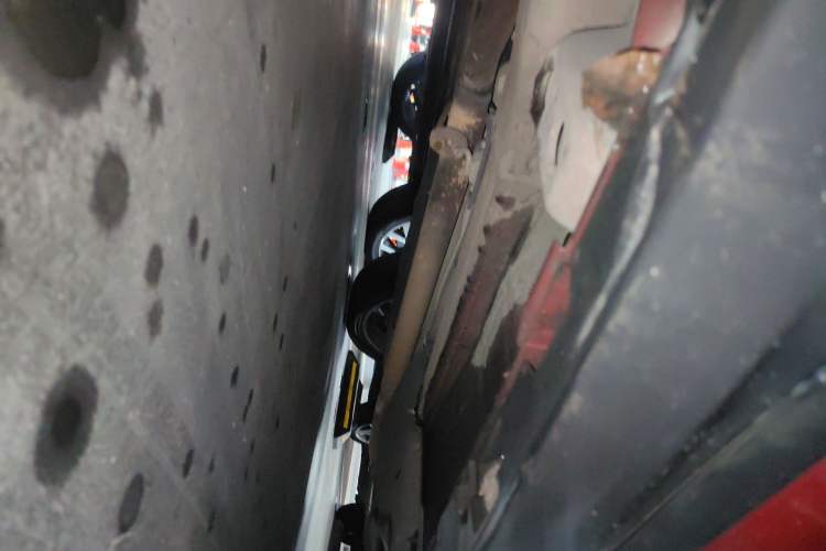 Used Land Rover Range Evoque 2013 2.0T 5-Door Ignite Edition Chassis Front Left