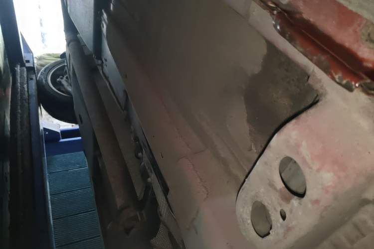 Used Land Rover Range Evoque 2013 2.0T 5-Door Ignite Edition Chassis Front Right