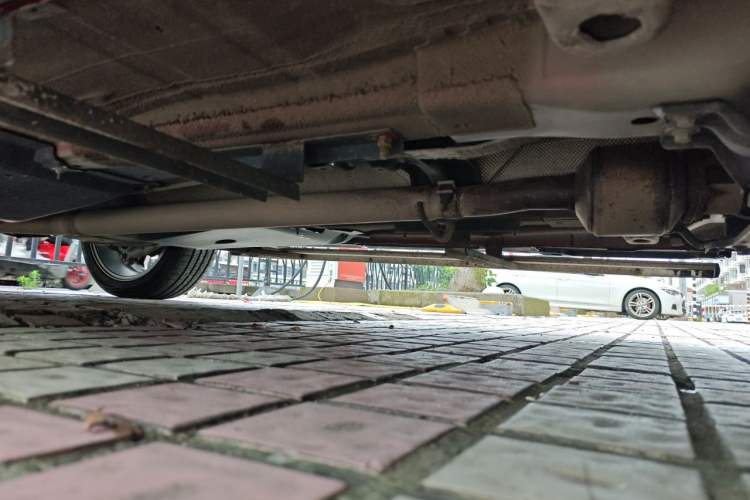 Used Land Rover Range Evoque 2013 2.0T 5-Door Ignite Edition Chassis Front Right