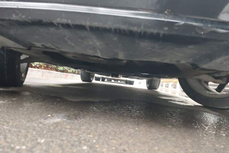 Used Land Rover Range Evoque 2013 2.0T 5-Door Ignite Edition Chassis Front