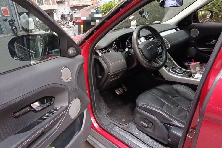 Used Land Rover Range Evoque 2013 2.0T 5-Door Ignite Edition Driver Seat