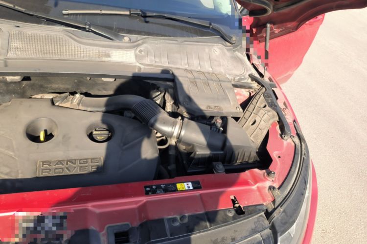 Used Land Rover Range Evoque 2013 2.0T 5-Door Ignite Edition Engine Bay Left