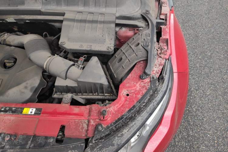 Used Land Rover Range Evoque 2013 2.0T 5-Door Ignite Edition Engine Bay Left