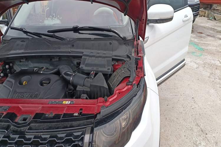 Used Land Rover Range Evoque 2013 2.0T 3-Door YAOZHI Edition Engine Bay Left
