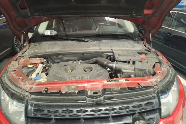 Used Land Rover Range Evoque 2013 2.0T 5-Door Ignite Edition Engine Bay