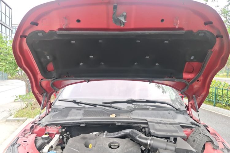 Used Land Rover Range Evoque 2013 2.0T 5-Door Ignite Edition Engine Bay