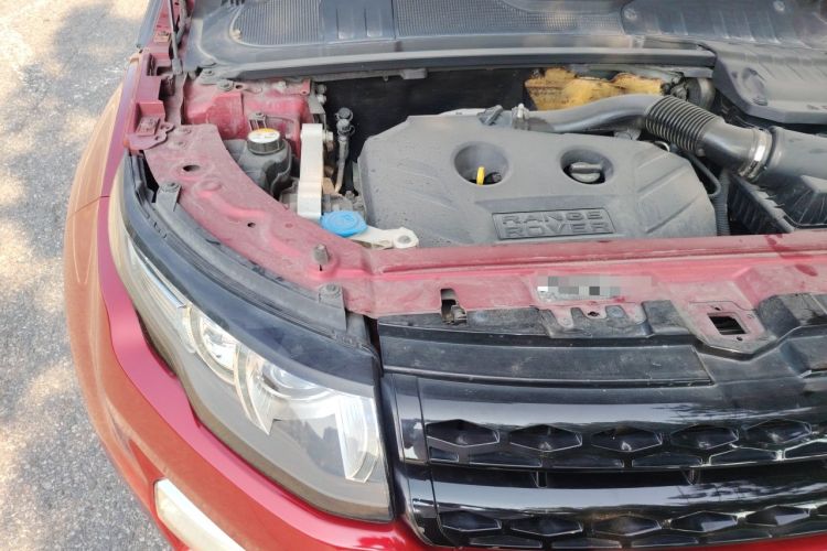 Used Land Rover Range Evoque 2013 2.0T 5-Door Ignite Edition Engine Bay Right