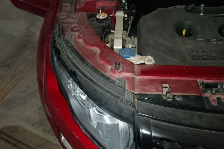 Used Land Rover Range Evoque 2013 2.0T 5-Door Ignite Edition Engine Bay Right