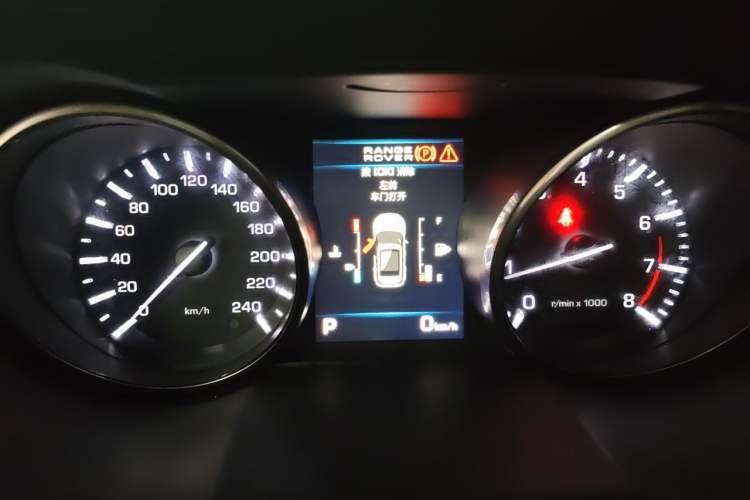 Used Land Rover Range Evoque 2013 2.0T 5-Door Ignite Edition Instrument Cluster