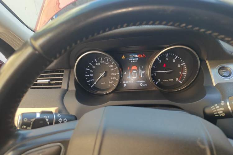 Used Land Rover Range Evoque 2013 2.0T 5-Door Yaozhen Edition Instrument Cluster