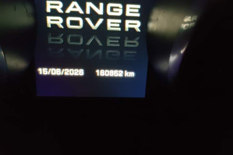 Used Land Rover Range Evoque 2013 2.0T 5-Door Ignite Edition Odometer Close Up