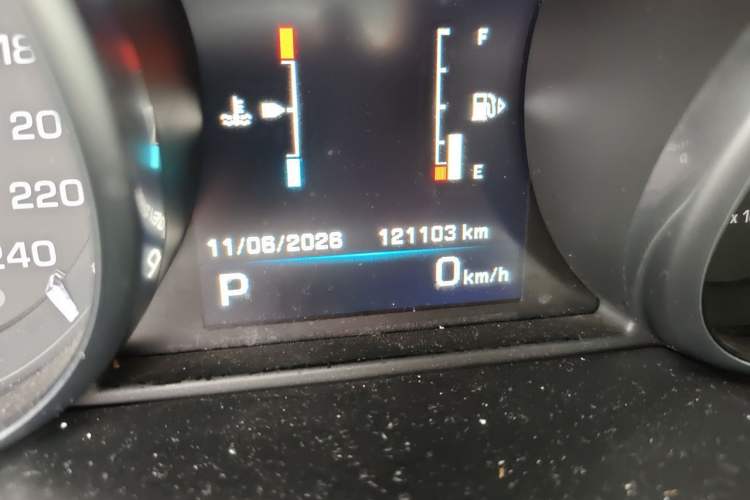 Used Land Rover Range Evoque 2013 2.0T 5-Door Ignite Edition Odometer Close Up