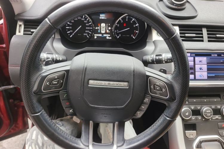Used Land Rover Range Evoque 2013 2.0T 5-Door Ignite Edition Steering Wheel