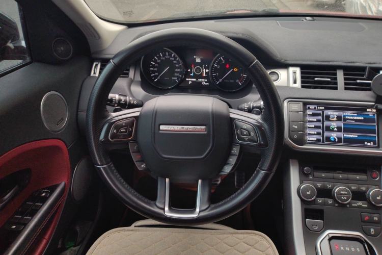 Used Land Rover Range Evoque 2013 2.0T 5-Door Ignite Edition Steering Wheel