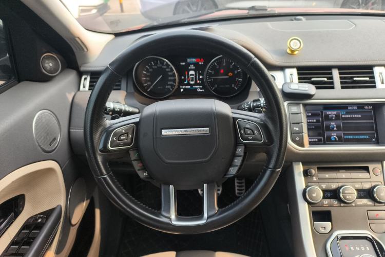 Used Land Rover Range Evoque 2013 2.0T 5-Door Ignite Edition Steering Wheel