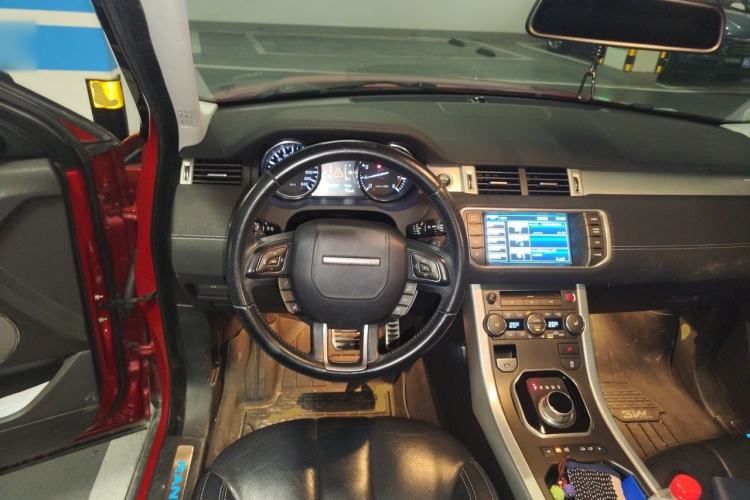 Used Land Rover Range Evoque 2013 2.0T 5-Door Ignite Edition Steering Wheel