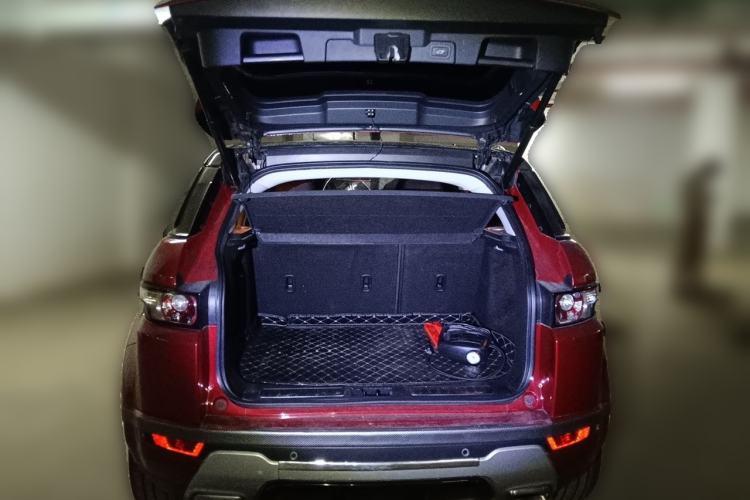 Used Land Rover Range Evoque 2013 2.0T 5-Door Ignite Edition Trunk
