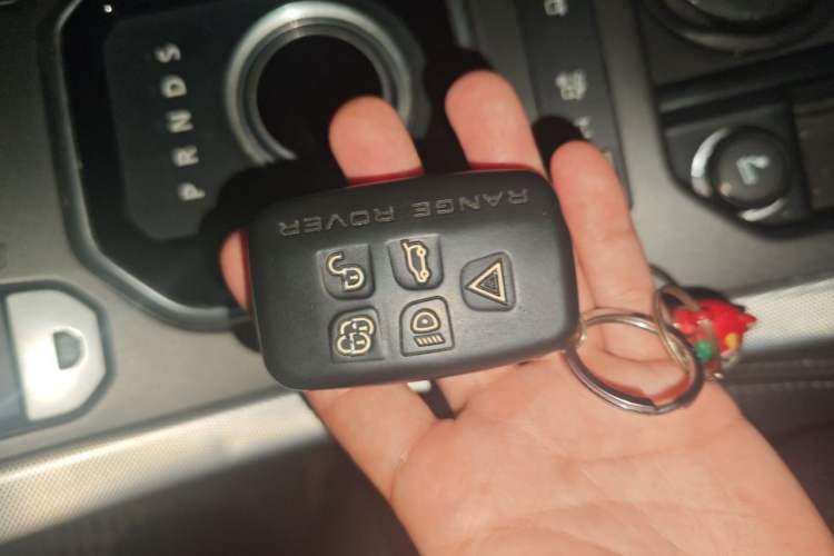 Used Land Rover Range Evoque 2013 2.0T 5-Door Ignite Edition Vehicle Key