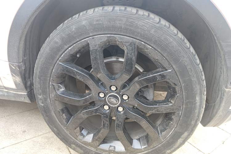 Used Land Rover Range Evoque 2013 2.0T 3-Door YAOZHI Edition Right Front Wheel Hub