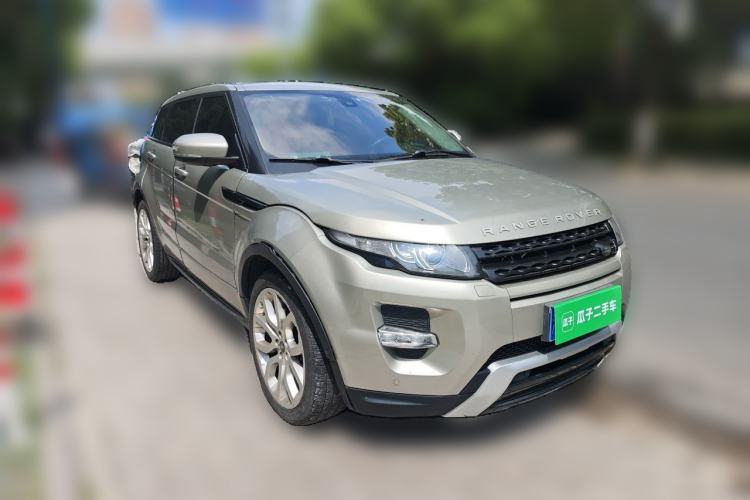 Used Land Rover Range Evoque 2013 2.0T 5-Door Ignite Edition Front Right 45 Deg