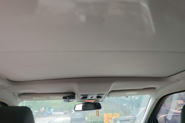 Used Land Rover Range Evoque 2013 2.0T 5-Door Ignite Edition Headliner