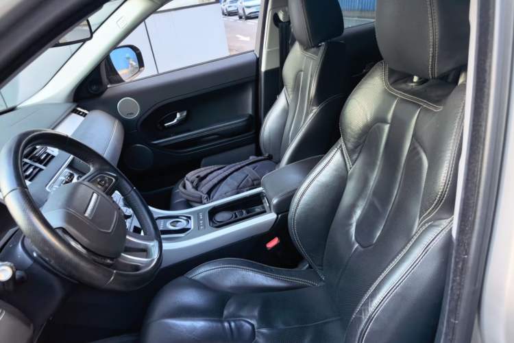 Used Land Rover Range Evoque 2013 2.0T 5-Door Ignite Edition Left Front Seat