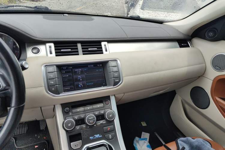 Used Land Rover Range Evoque 2013 2.0T 5-Door YAOZHI Edition Audio And AC Panel