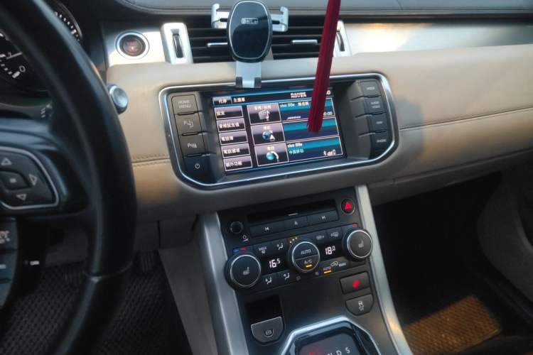 Used Land Rover Range Evoque 2013 2.0T 5-Door YAOZHI Edition Audio And AC Panel