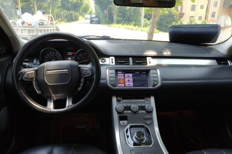 Used Land Rover Range Evoque 2013 2.0T 5-Door YAOZHI Edition Center Console