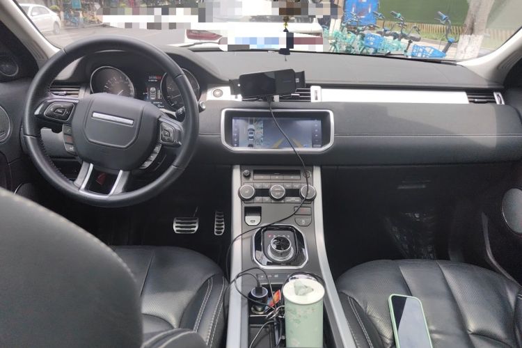 Used Land Rover Range Evoque 2013 2.0T 5-Door Ignite Edition Center Console