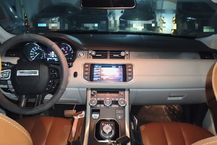 Used Land Rover Range Evoque 2013 2.0T 3-Door YAOZHI Edition Center Console