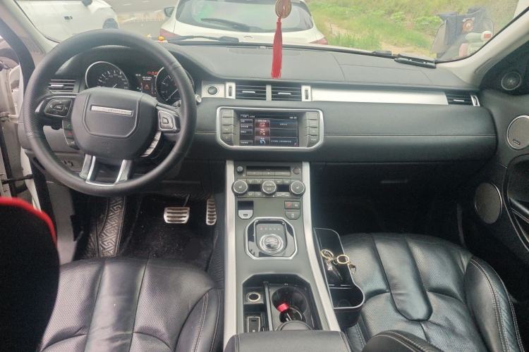 Used Land Rover Range Evoque 2013 2.0T 5-Door Ignite Edition Center Console
