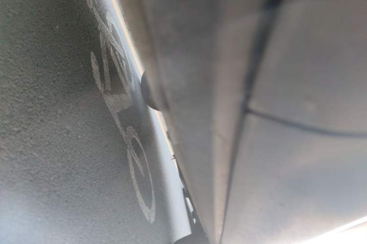 Used Land Rover Range Evoque 2013 2.0T 5-Door YAOZHI Edition Chassis Front Left