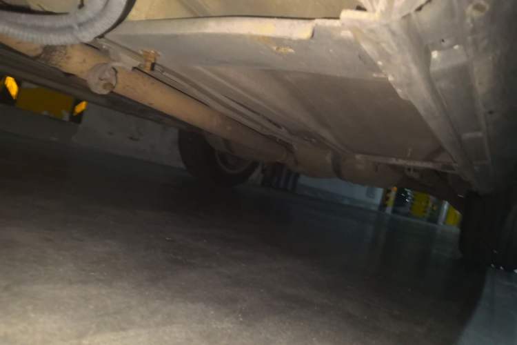 Used Land Rover Range Evoque 2013 2.0T 5-Door YAOZHI Edition Chassis Front Left