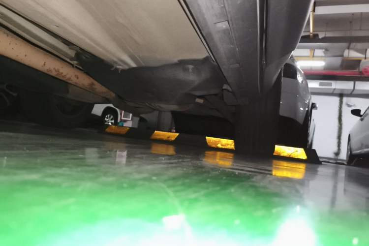 Used Land Rover Range Evoque 2013 2.0T 3-Door YAOZHI Edition Chassis Front Left