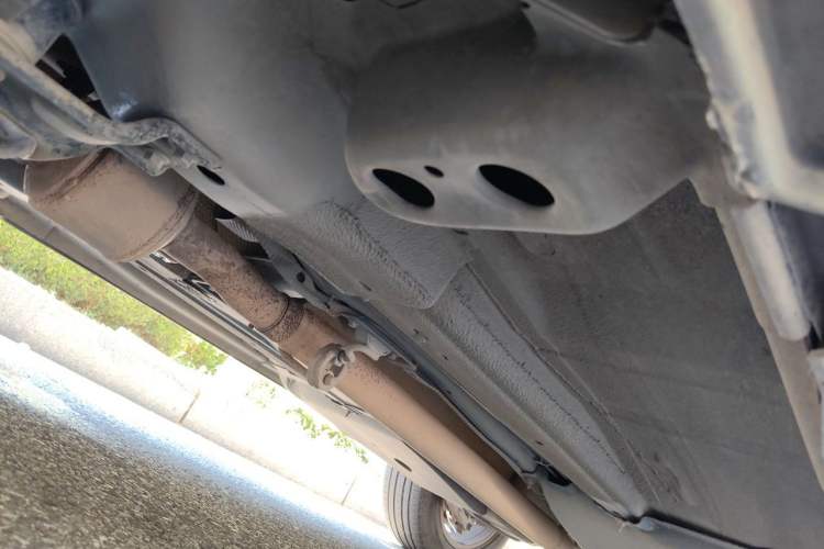 Used Land Rover Range Evoque 2013 2.0T 5-Door YAOZHI Edition Chassis Front Left