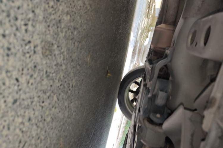 Used Land Rover Range Evoque 2013 2.0T 5-Door Ignite Edition Chassis Front Right