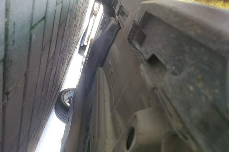 Used Land Rover Range Evoque 2013 2.0T 3-Door Ignite Edition Chassis Front Right