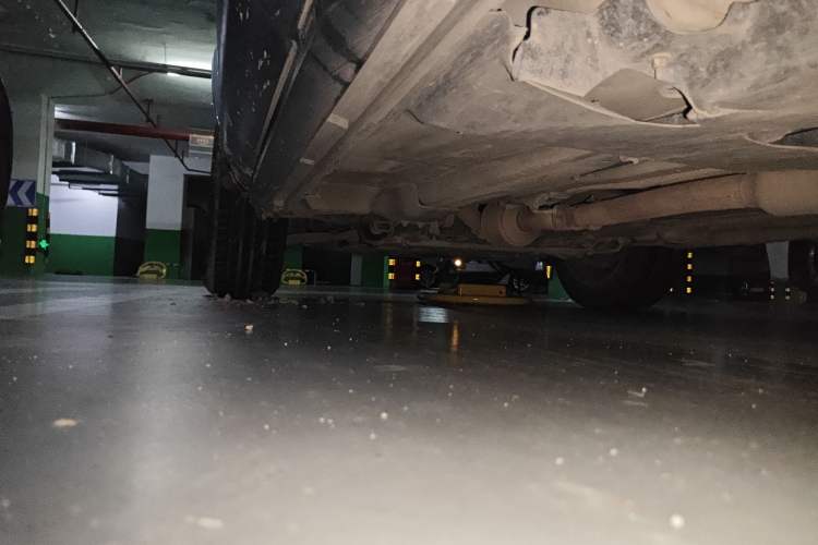 Used Land Rover Range Evoque 2013 2.0T 5-Door Yaozhen Edition Chassis Rear Left